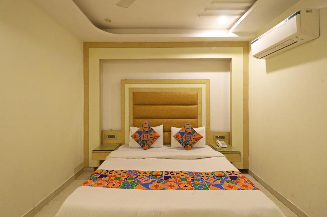 The Mohit Guest House - New Delhi Railway Station - Paharganj Exterior photo